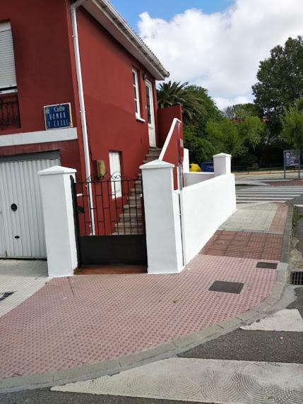 הוילה סאלינאס Casa De Vacaciones Y Escapadas, Salinas, Asturias, Espana מראה חיצוני תמונה